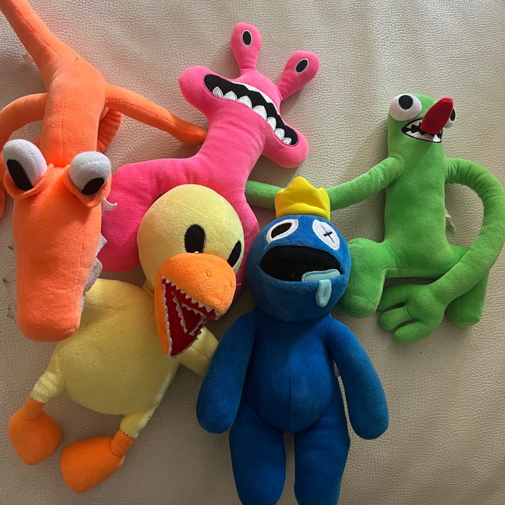Roblox rainbow friends plush toys